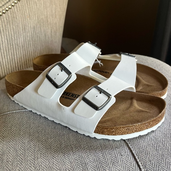 Birkenstock Other - Men’s Birkenstock Arizona sandals